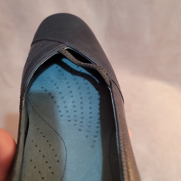 CLARKS FLAT SHOES - Picture 6 of 6